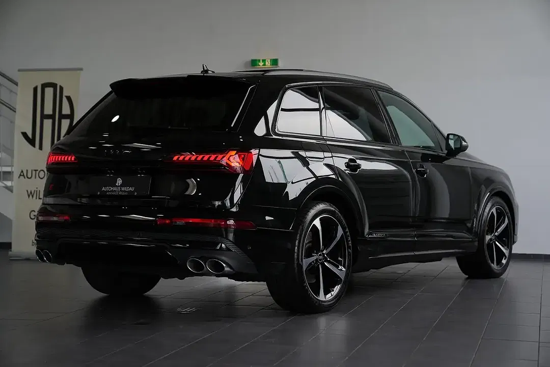 Audi SQ7 - Thumbnail 7