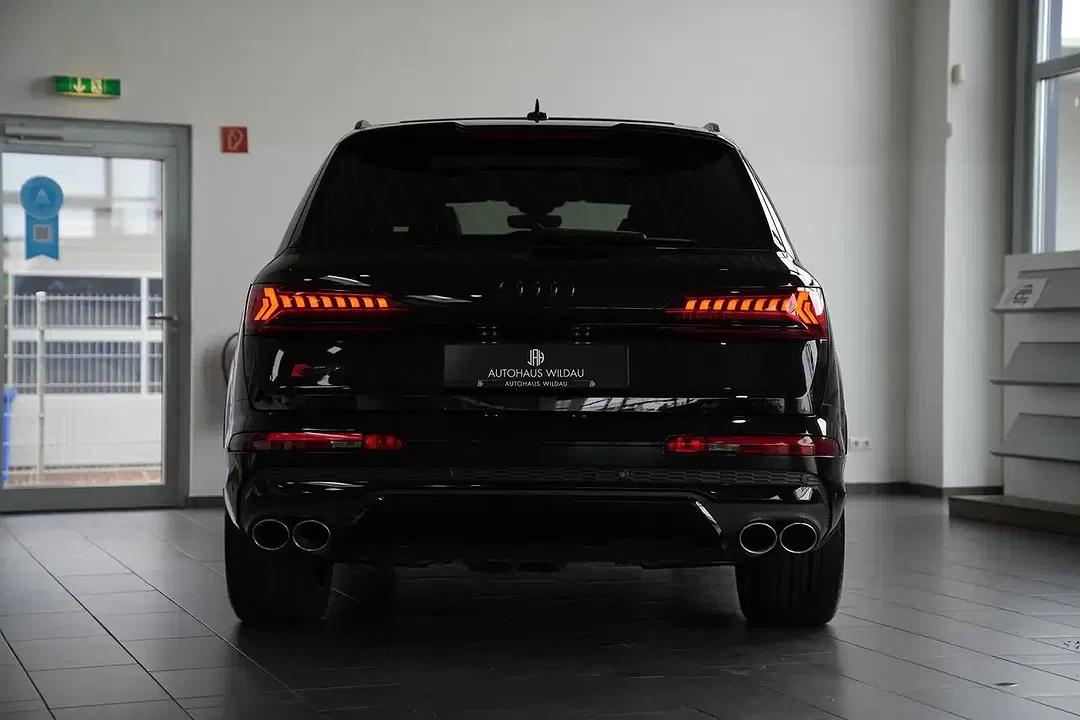 Audi SQ7 - Thumbnail 8