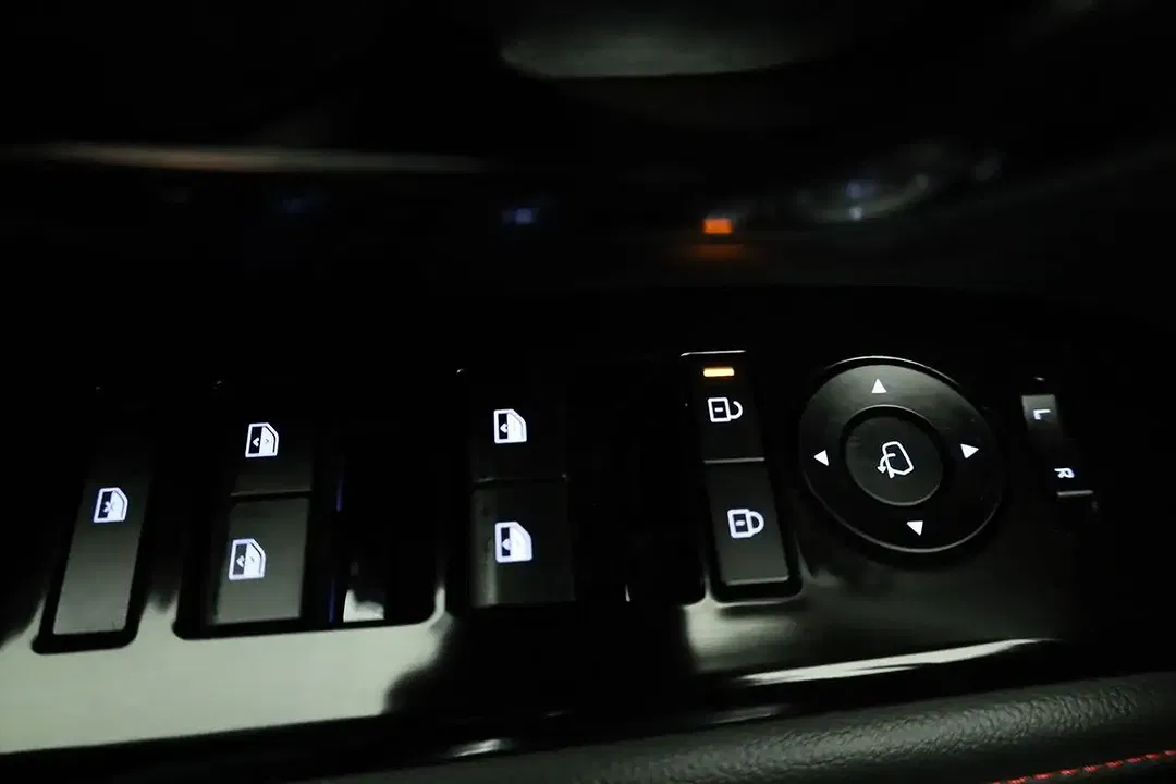 Hyundai TUCSON - Thumbnail 8