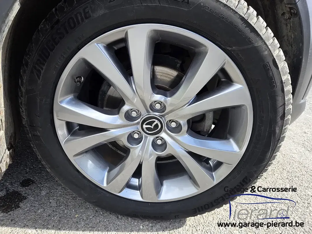 Mazda CX-30 - Thumbnail 11