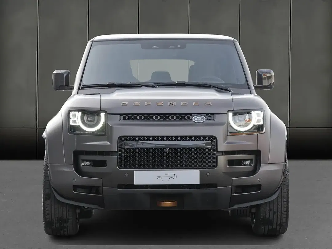 Land Rover Defender - Thumbnail 7