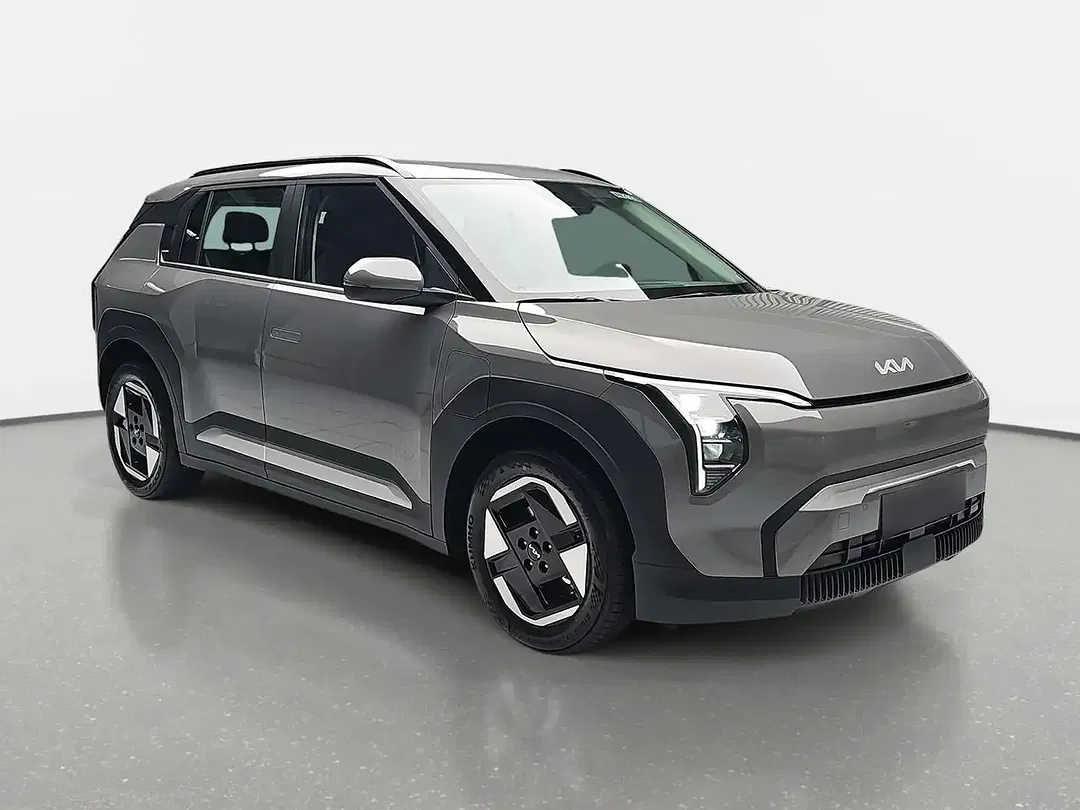 Kia EV3 - Thumbnail 2