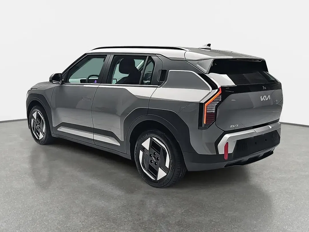 Kia EV3 - Thumbnail 4