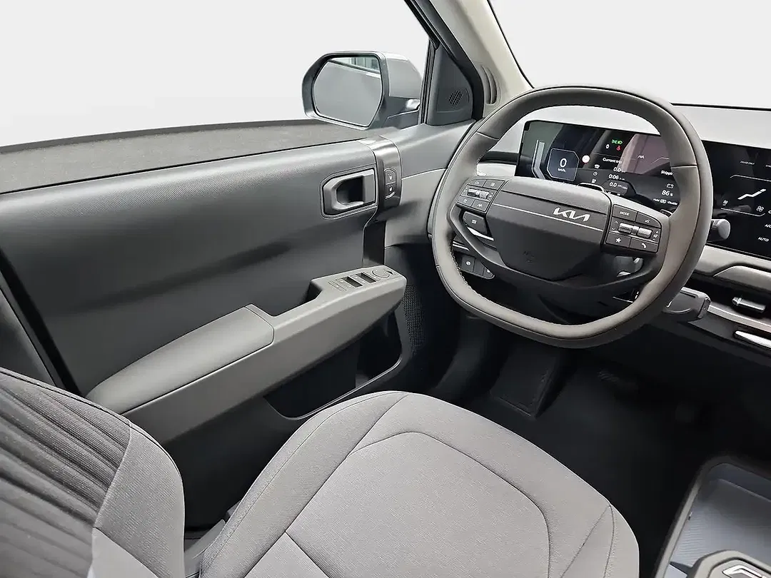 Kia EV3 - Thumbnail 8