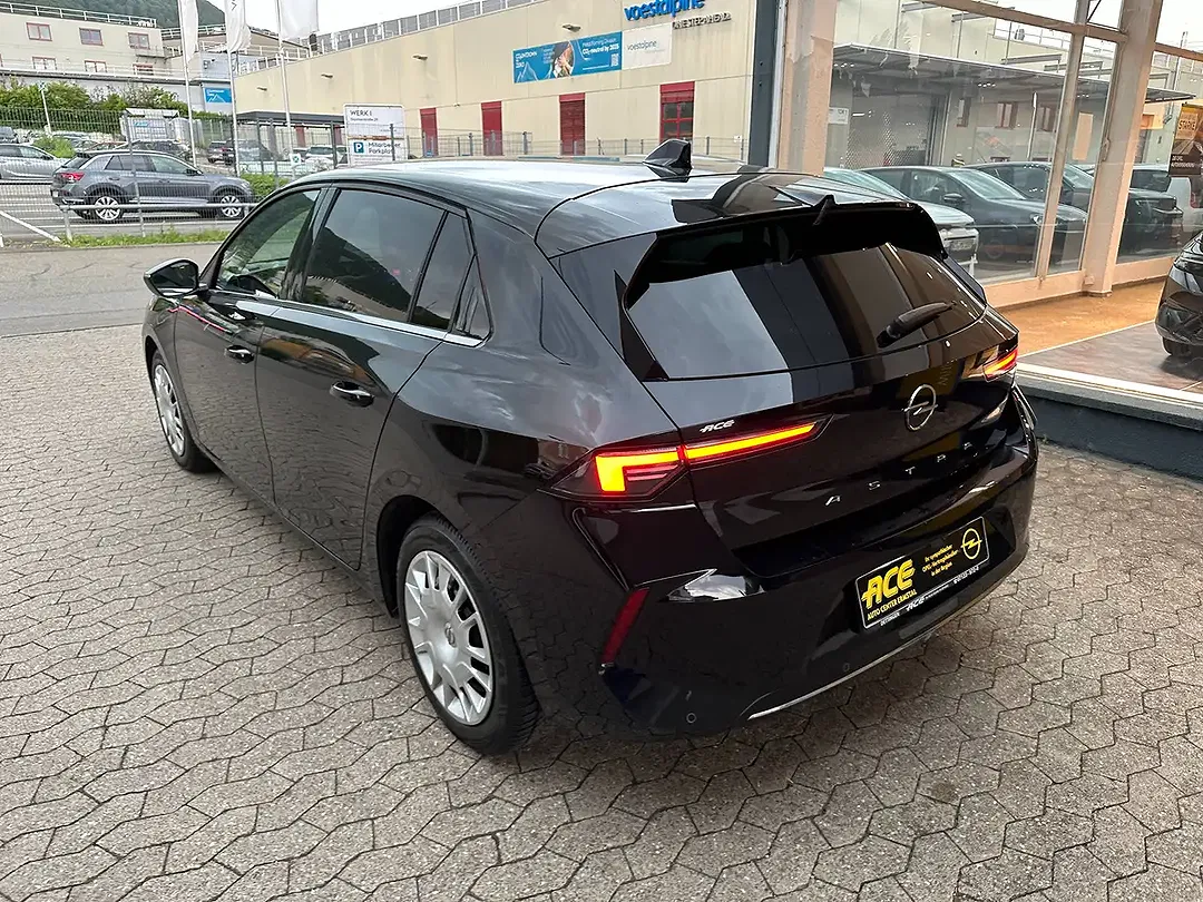 Opel Astra - Thumbnail 4