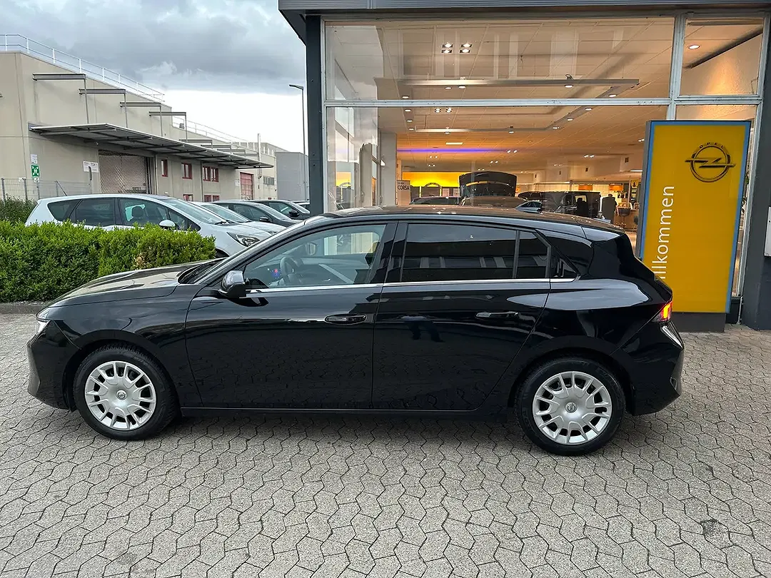 Opel Astra - Thumbnail 5