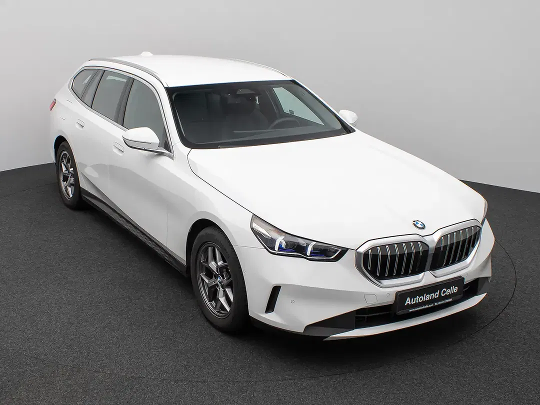 BMW 520 - Thumbnail 2