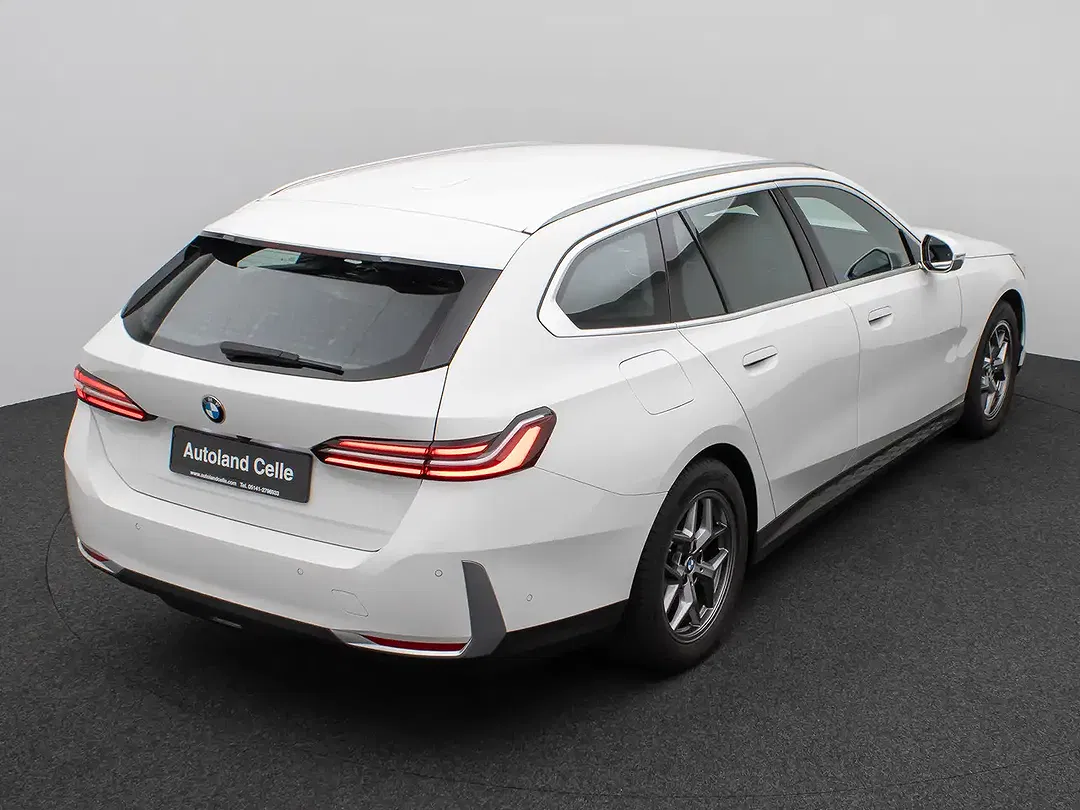 BMW 520 - Thumbnail 6