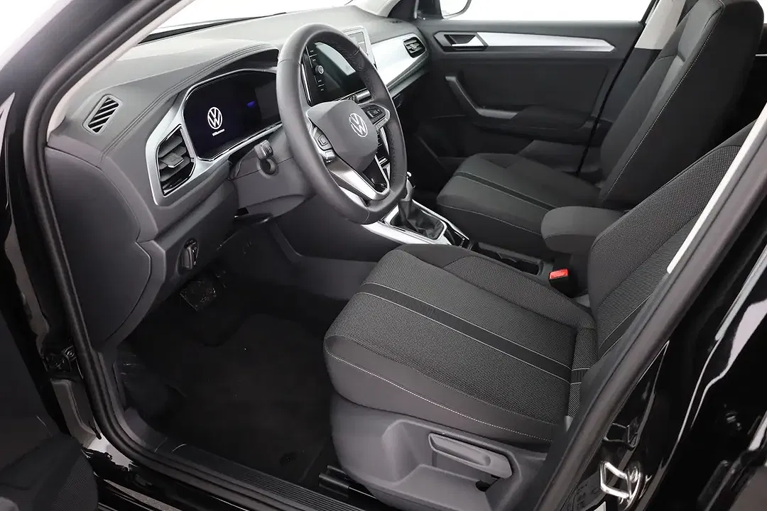 Volkswagen T-Roc - Thumbnail 21