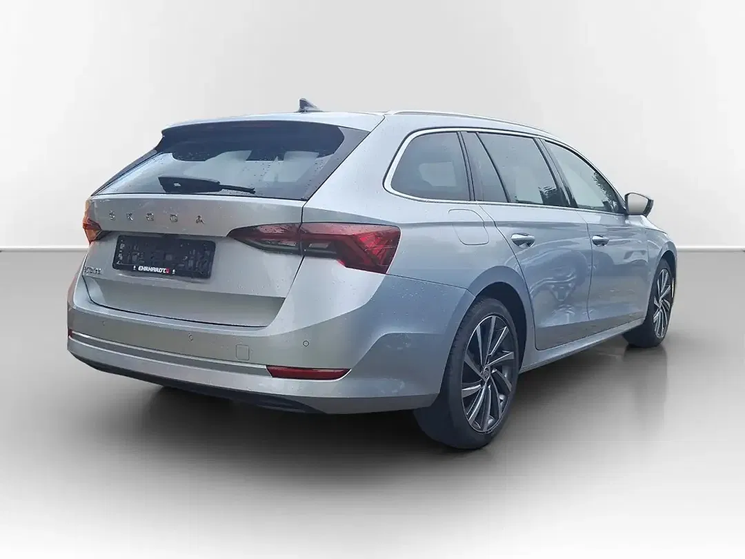 Skoda Octavia - Thumbnail 4