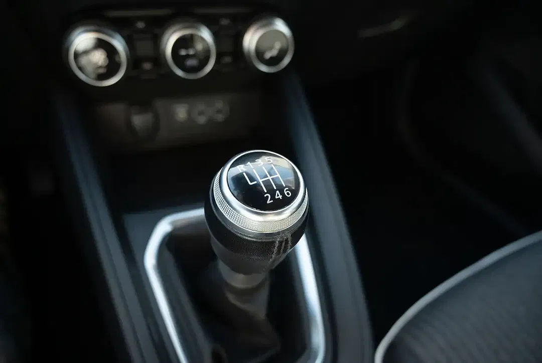 Renault Clio - Thumbnail 9