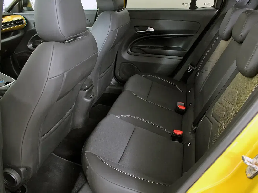 Jeep Avenger - Thumbnail 5
