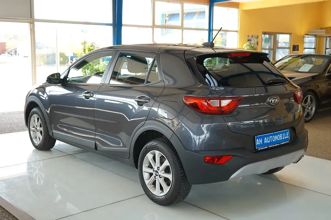 Kia Stonic - Thumbnail 5
