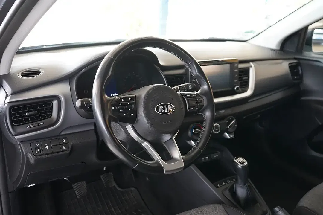 Kia Stonic - Thumbnail 8