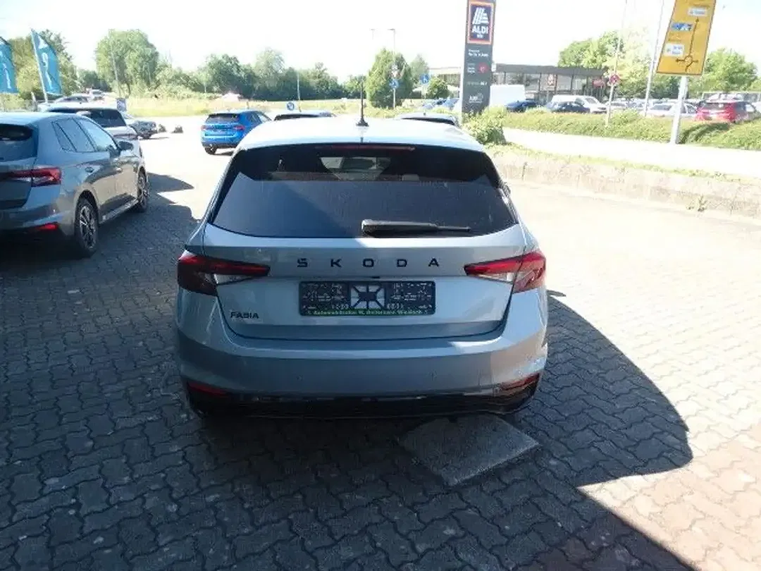 Skoda Fabia - Thumbnail 8