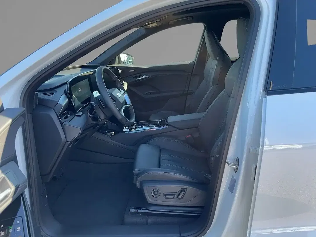 Audi Q6 e-tron - Thumbnail 8
