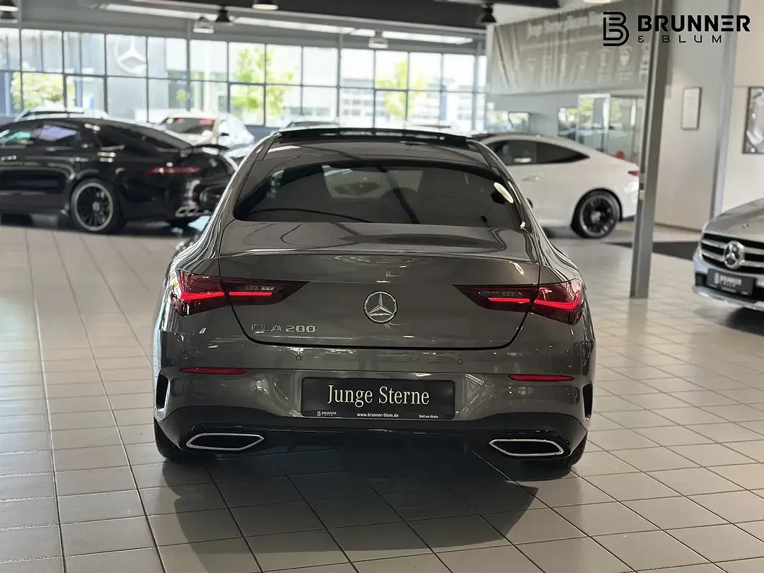 Mercedes-Benz CLA 200 - Thumbnail 5