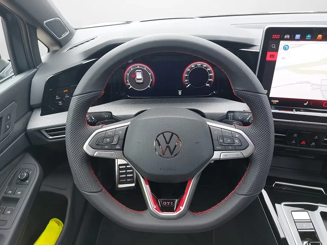 Volkswagen Golf GTI - Thumbnail 9