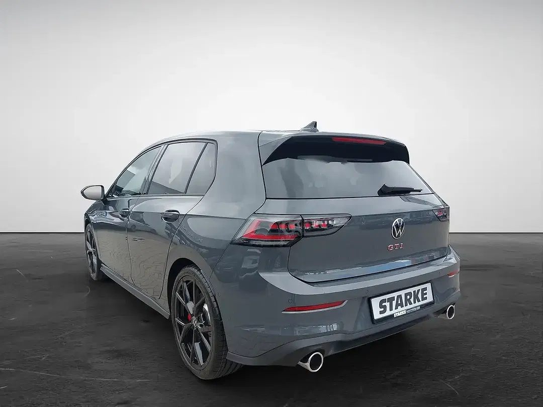 Volkswagen Golf GTI - Thumbnail 4