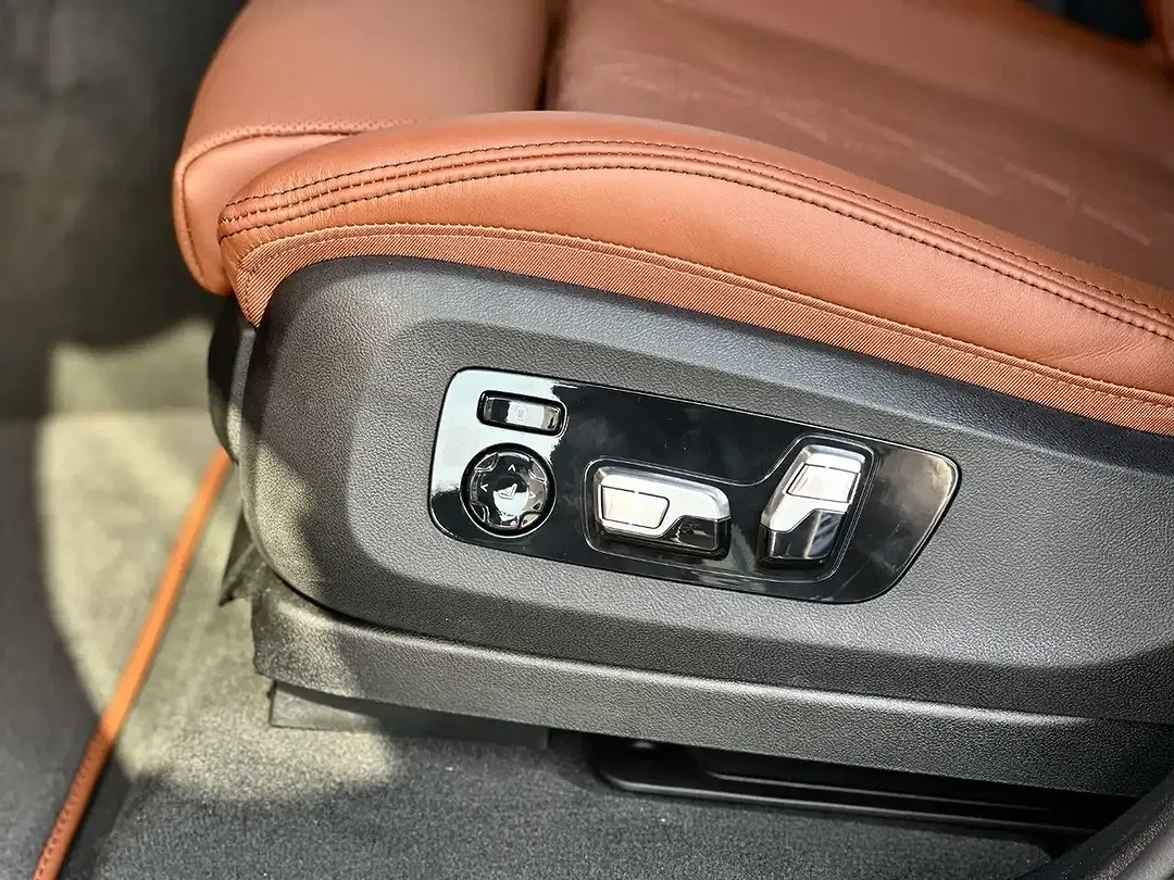 BMW X5 - Thumbnail 11