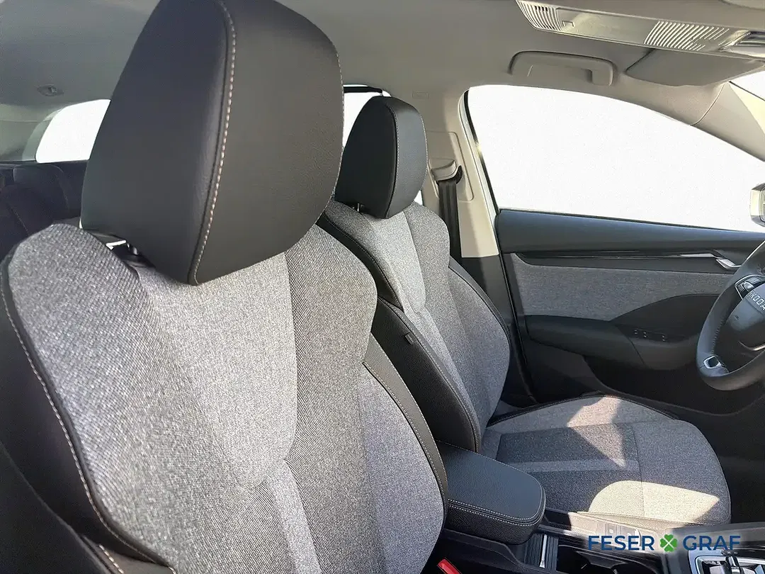 Skoda Octavia - Thumbnail 8