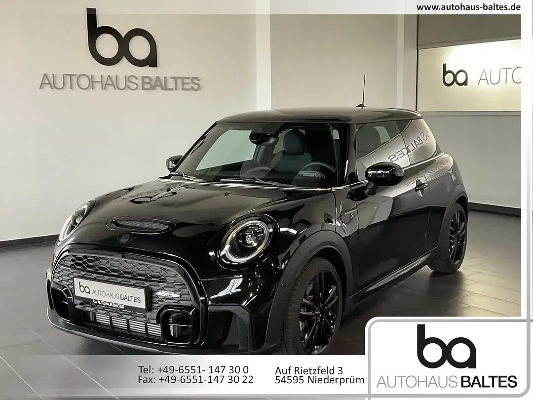 MINI Cooper S - Thumbnail 1