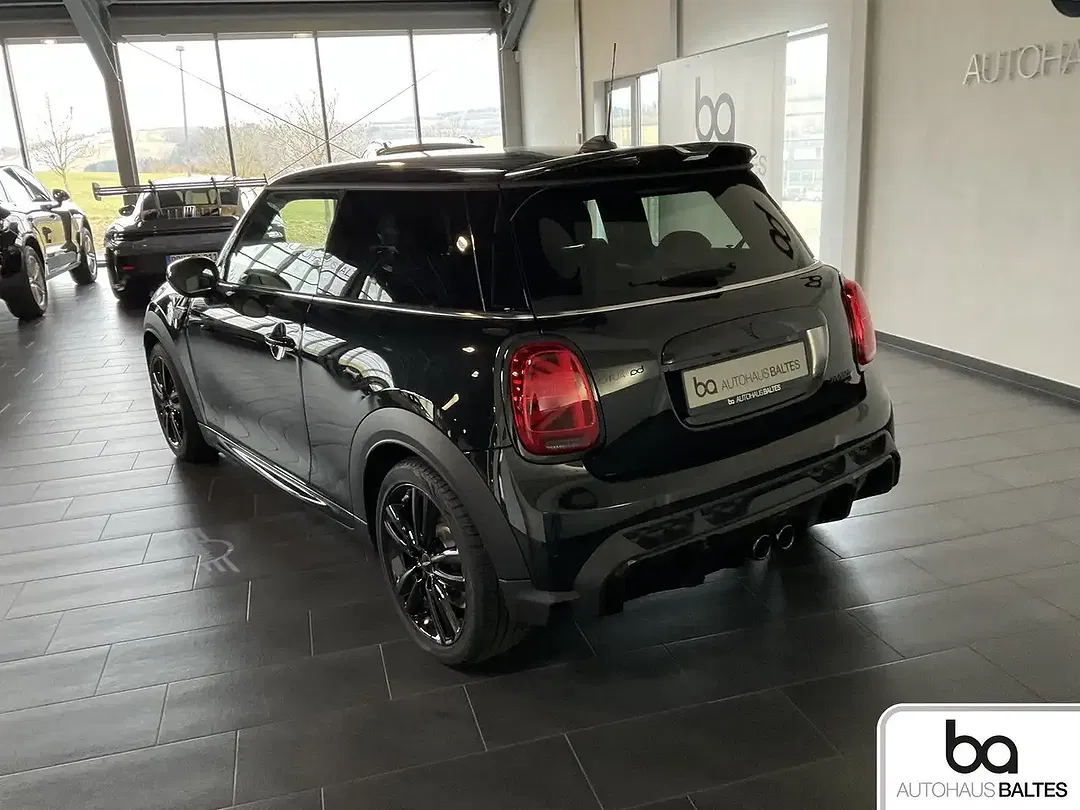MINI Cooper S - Thumbnail 4