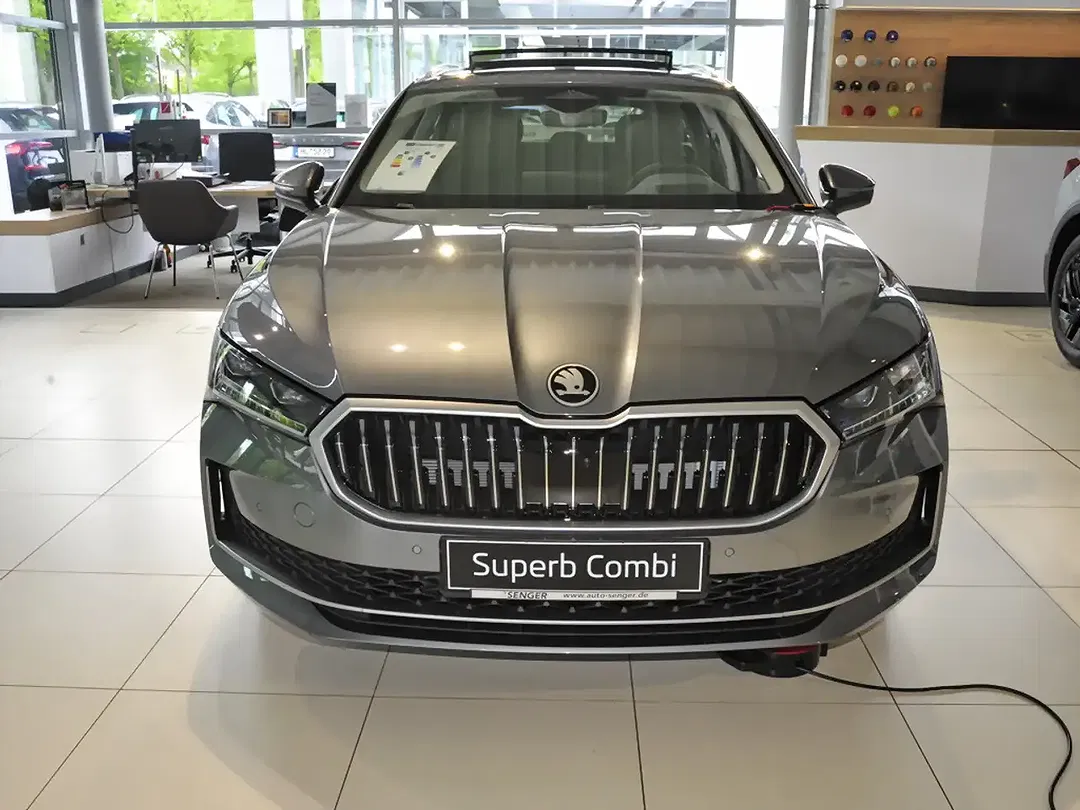 Skoda Superb - Thumbnail 2