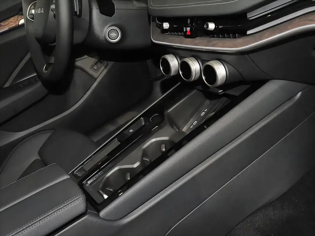 Skoda Superb - Thumbnail 7