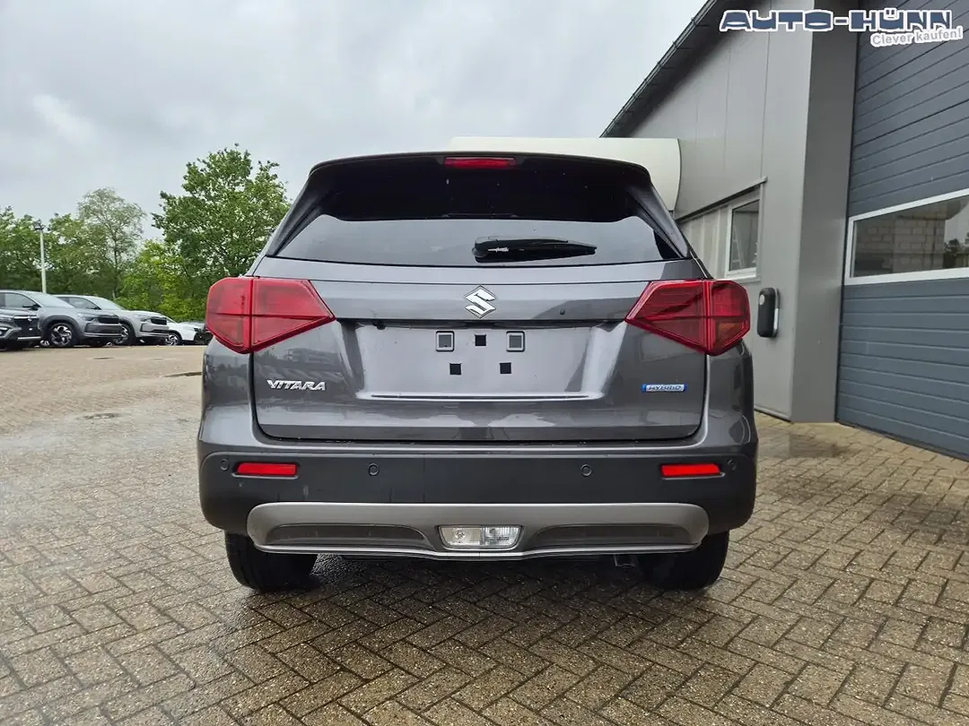 Suzuki Vitara - Thumbnail 4