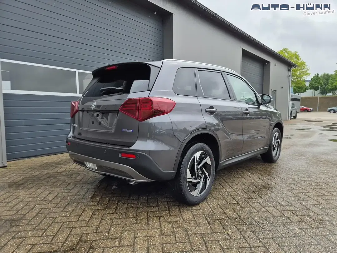 Suzuki Vitara - Thumbnail 5