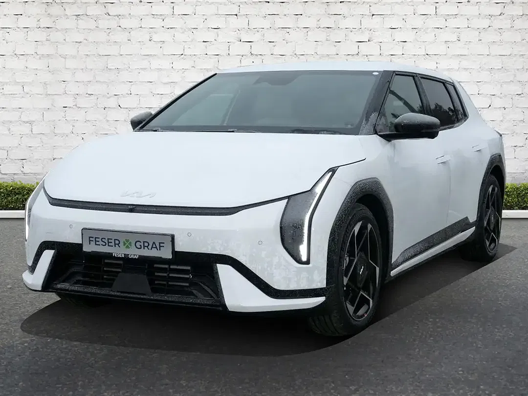 Kia EV4 - Thumbnail 11