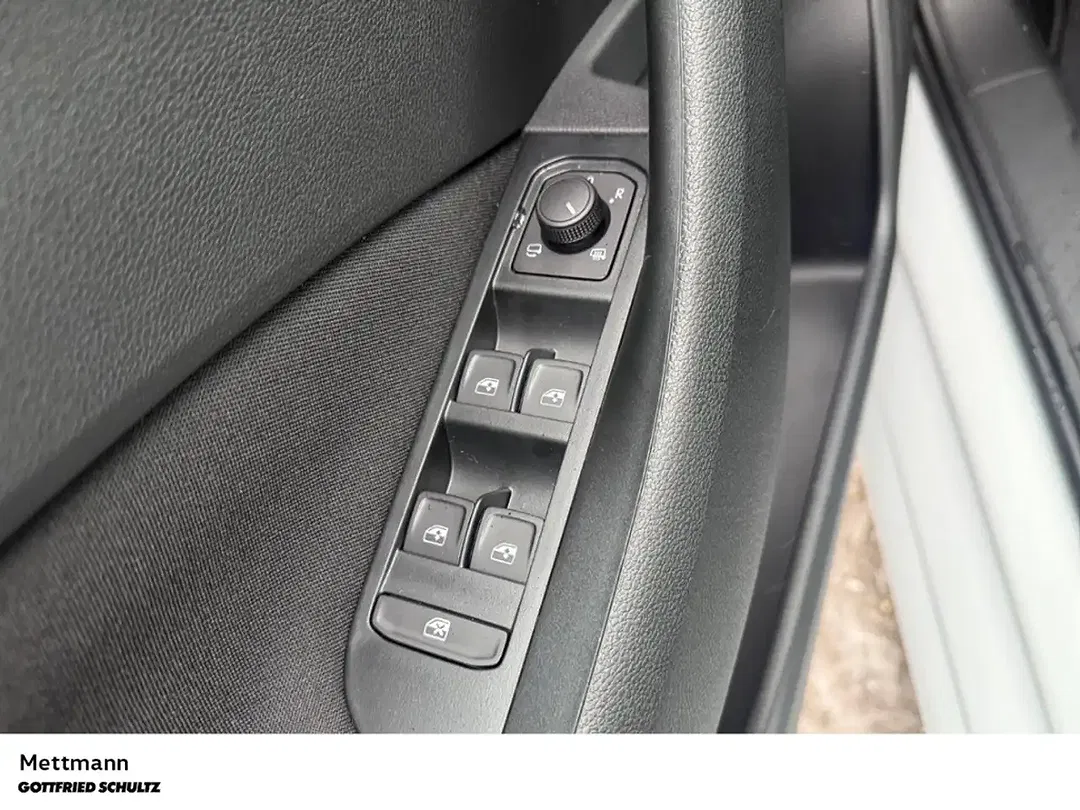 Skoda Scala - Thumbnail 11