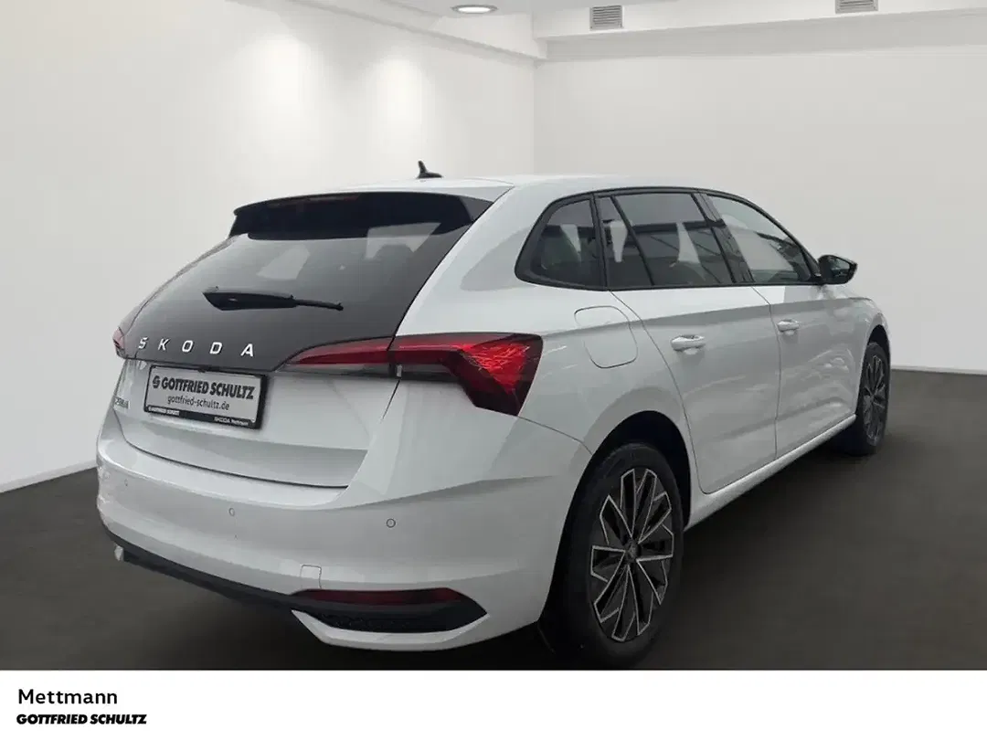 Skoda Scala - Thumbnail 4