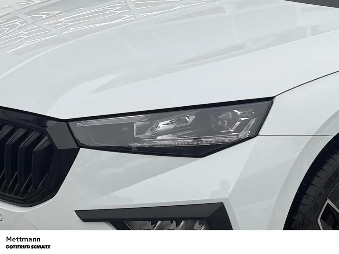 Skoda Scala - Thumbnail 5