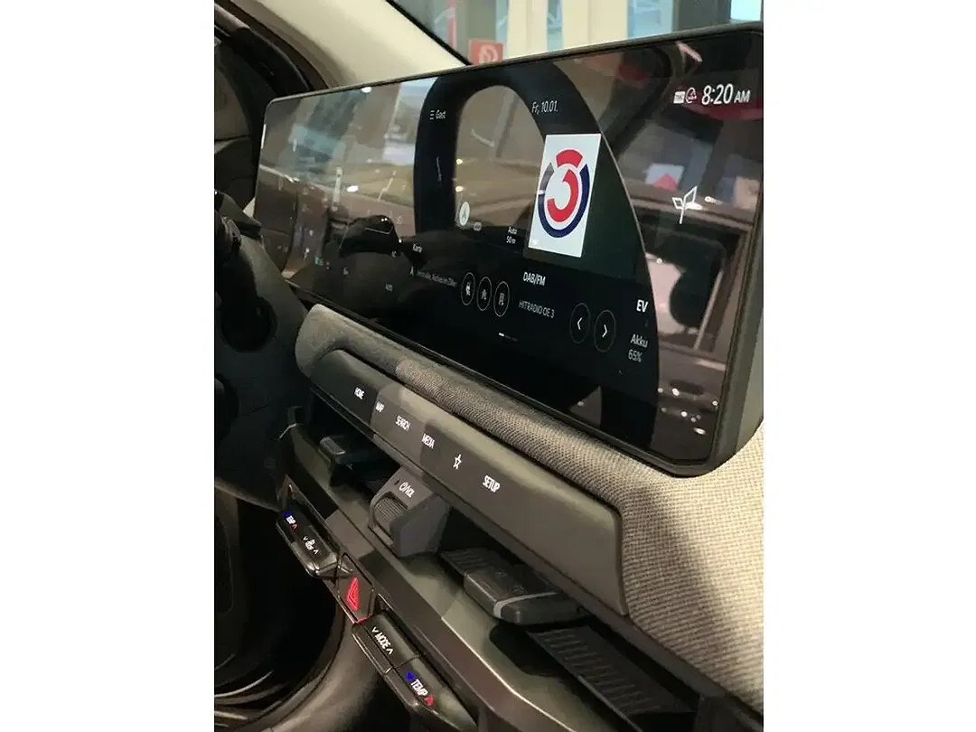 Kia EV3 - Thumbnail 13