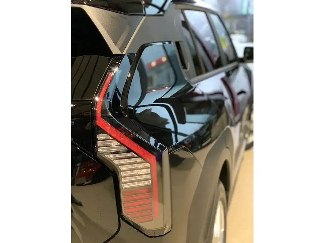Kia EV3 - Thumbnail 4