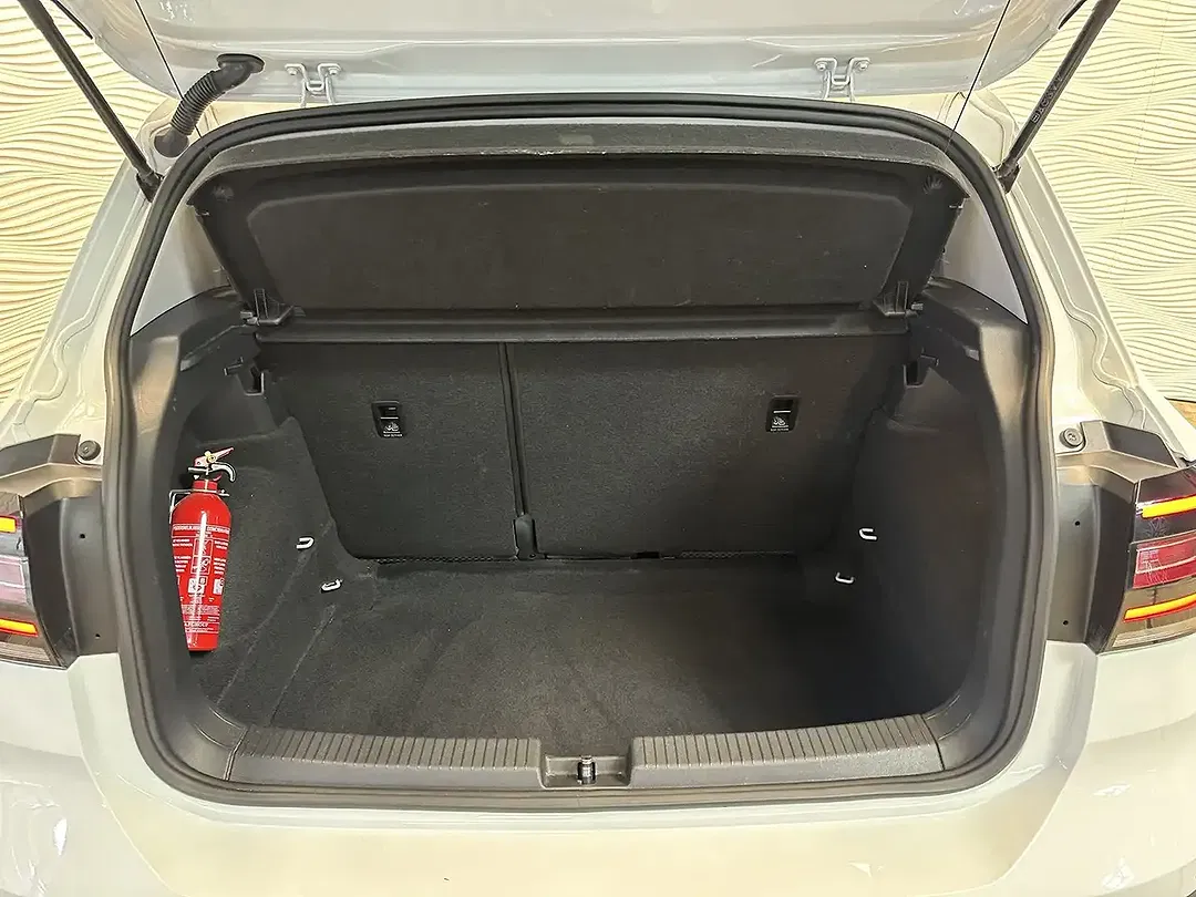 Volkswagen T-Cross - Thumbnail 31