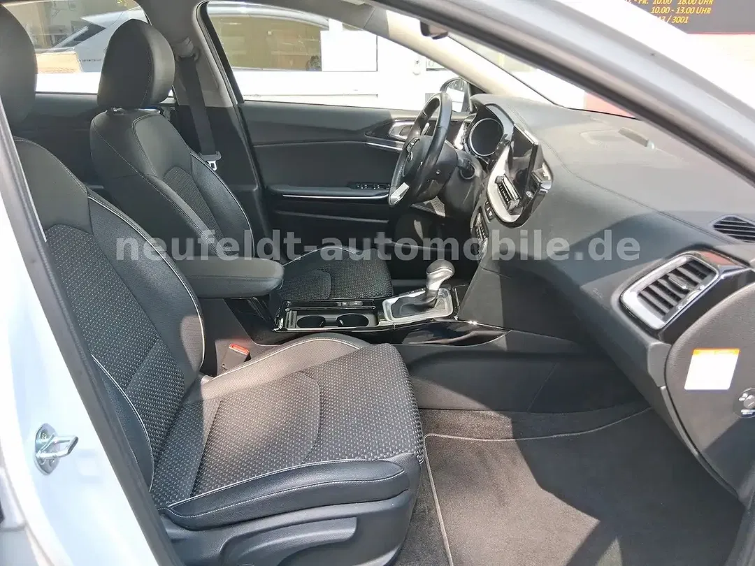 Kia XCeed - Thumbnail 14