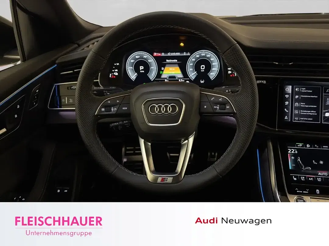 Audi Q8 - Thumbnail 10