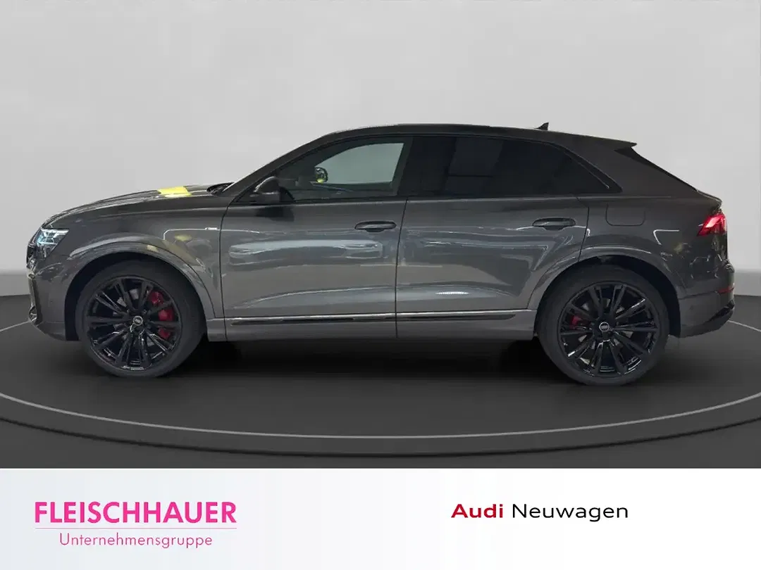 Audi Q8 - Thumbnail 3