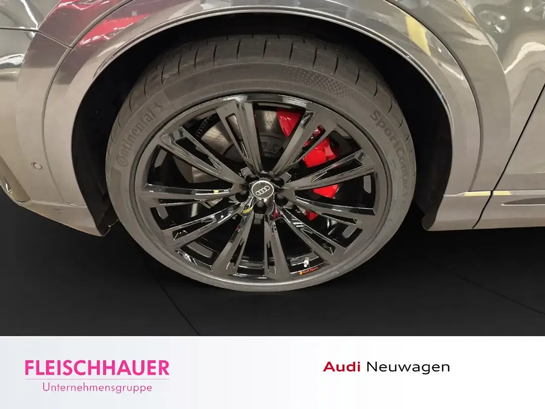 Audi Q8 - Thumbnail 6