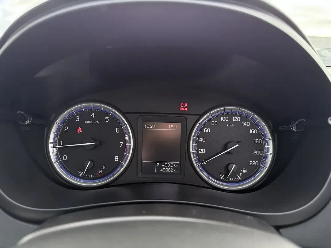 Suzuki SX4 S-Cross - Thumbnail 11
