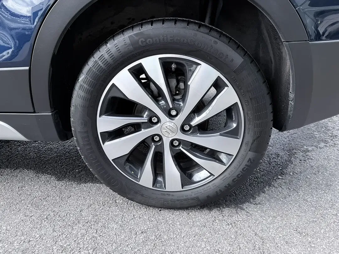 Suzuki SX4 S-Cross - Thumbnail 4