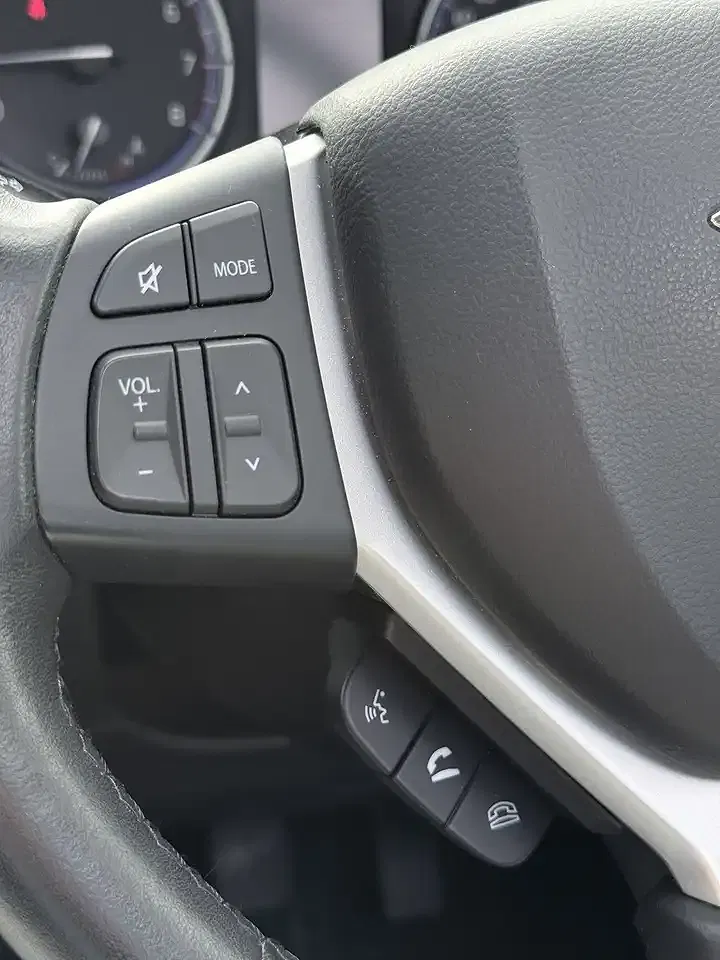 Suzuki SX4 S-Cross - Thumbnail 9