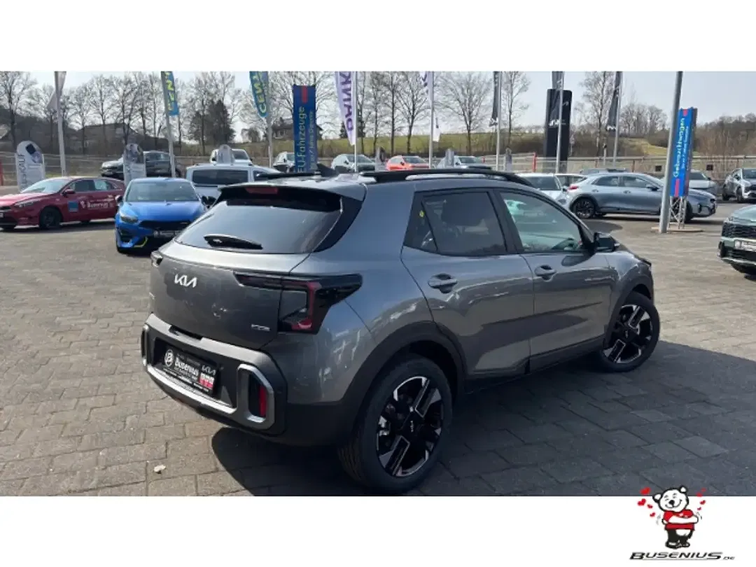 Kia Stonic - Thumbnail 3