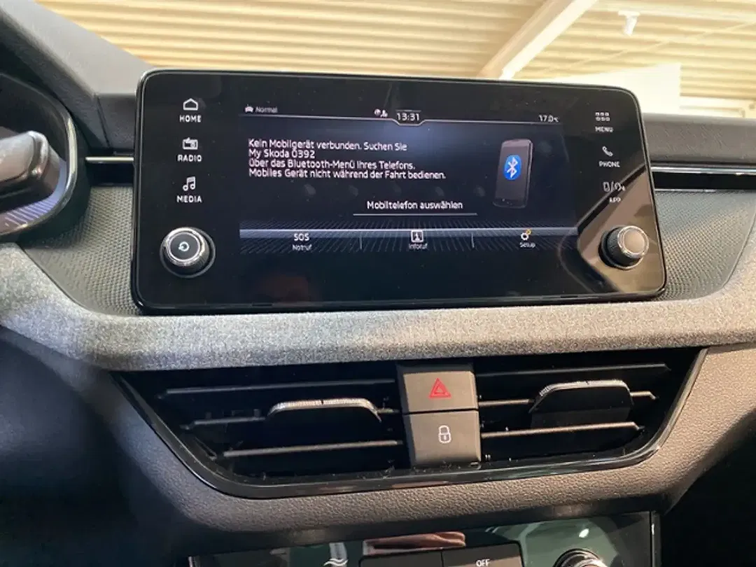 Skoda Kamiq - Thumbnail 23
