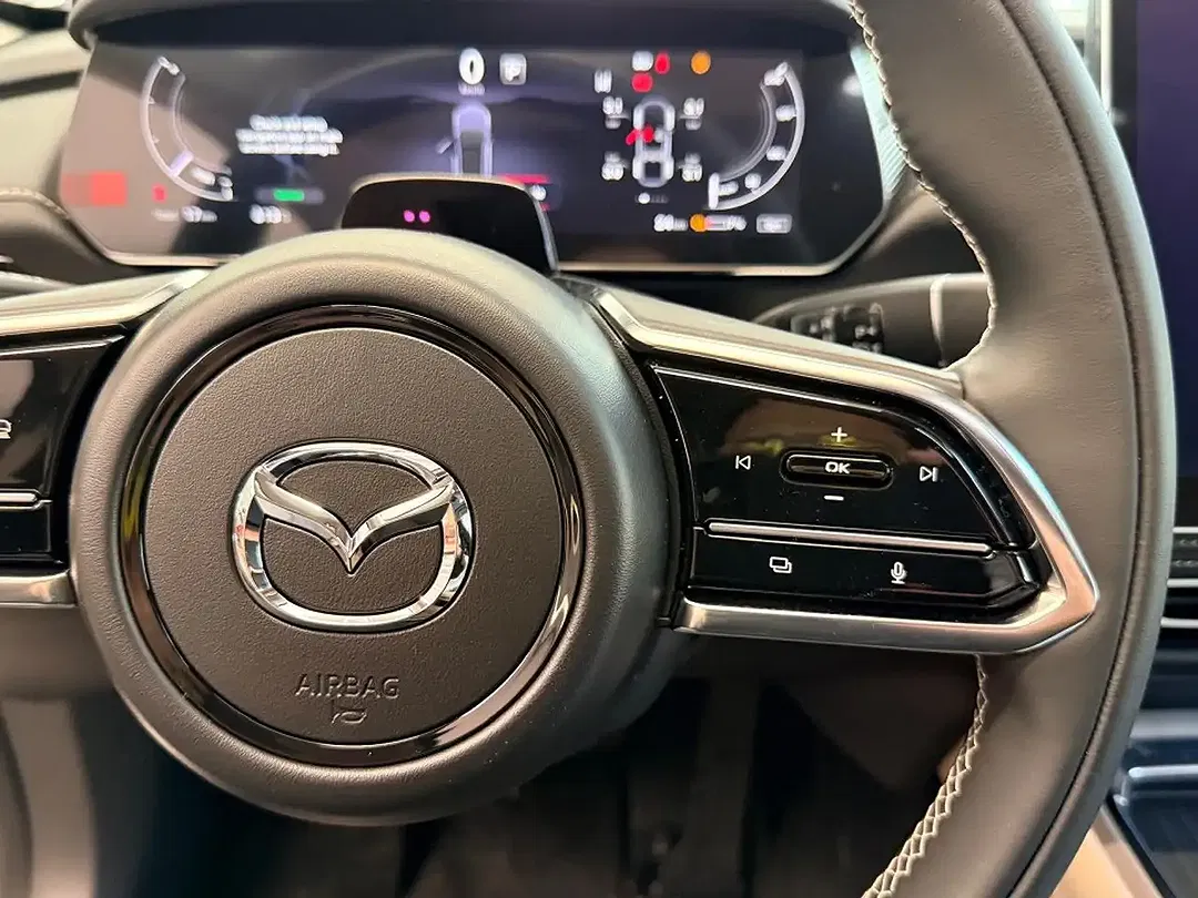 Mazda 6e - Thumbnail 13