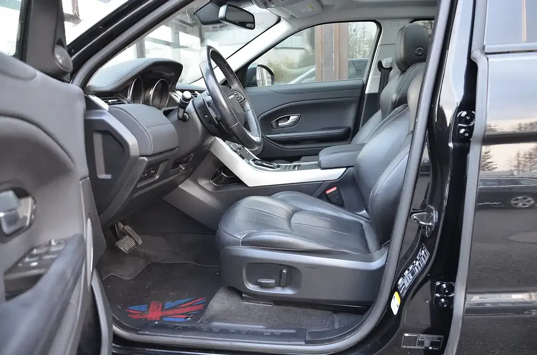 Land Rover Range Rover Evoque - Thumbnail 12