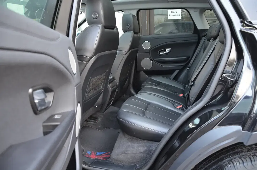 Land Rover Range Rover Evoque - Thumbnail 14